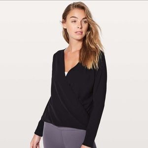 Lululemon Full Freedom Long Sleeve Yoga Wrap Shirt Top, Black, Sz 4